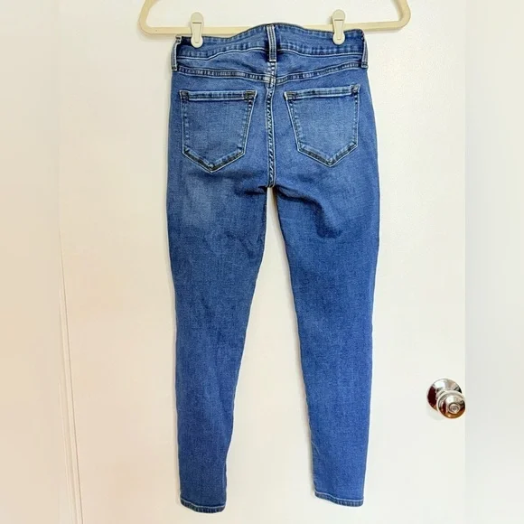 Old Navy Rockstar Jeans - Picture 2 of 4